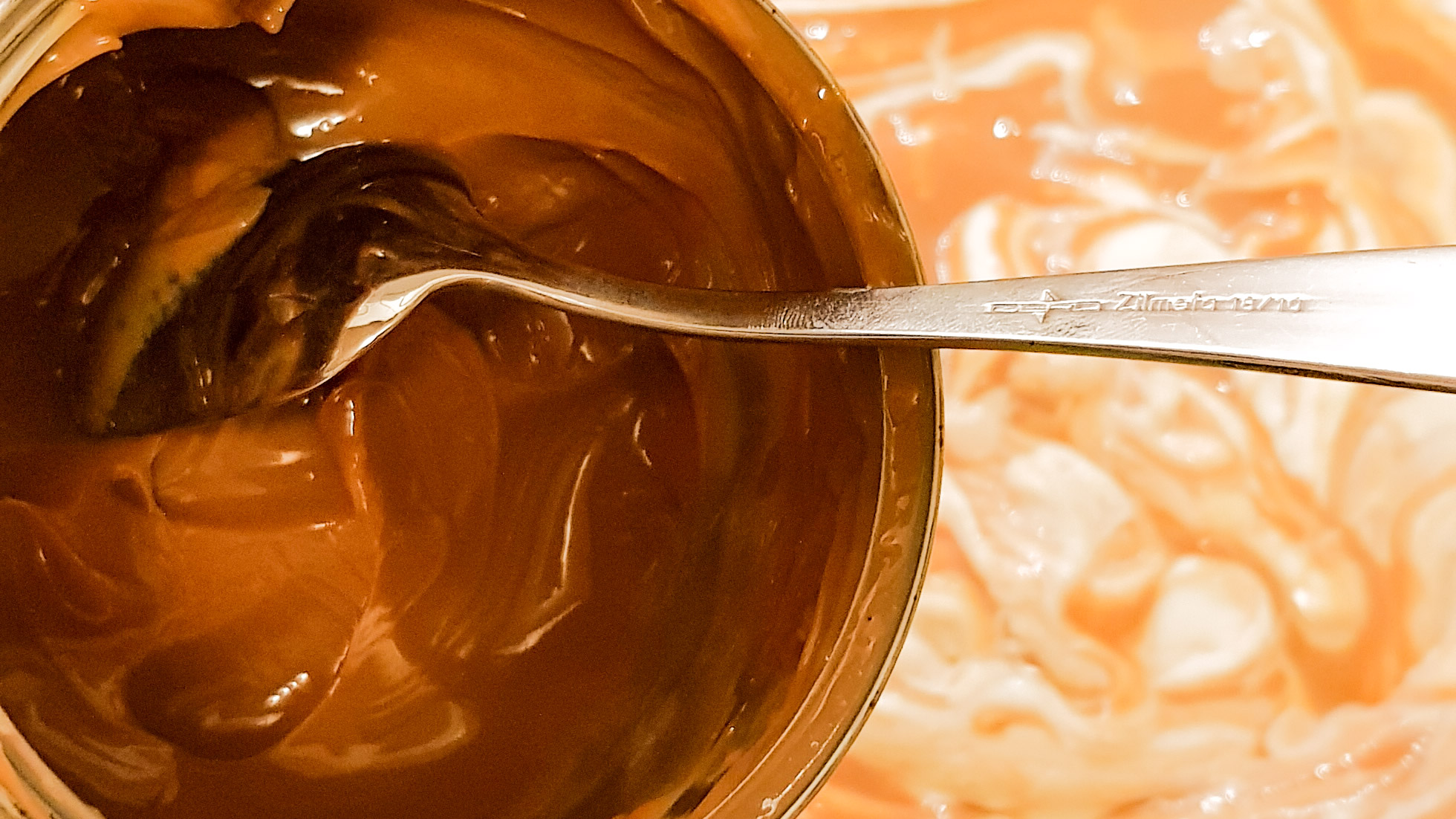 Dulce de leche maken van een blik gecondenseerde melk