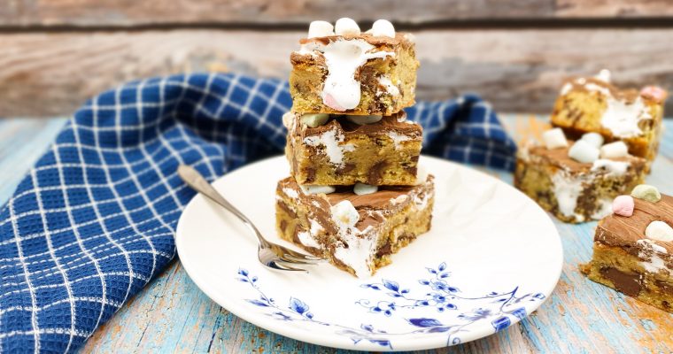 S’mores cookie bar
