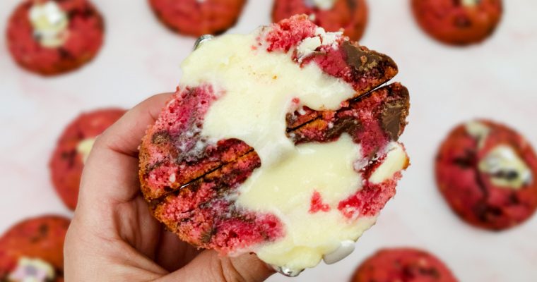 Valentijnskoekjes: Pink velvet cookies