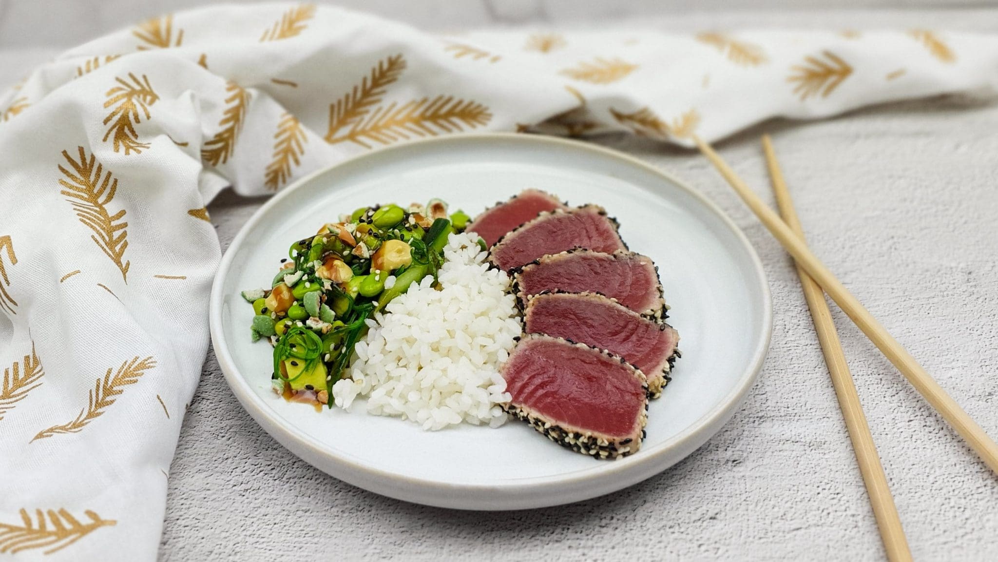 Tonijn tataki met Japanse salade